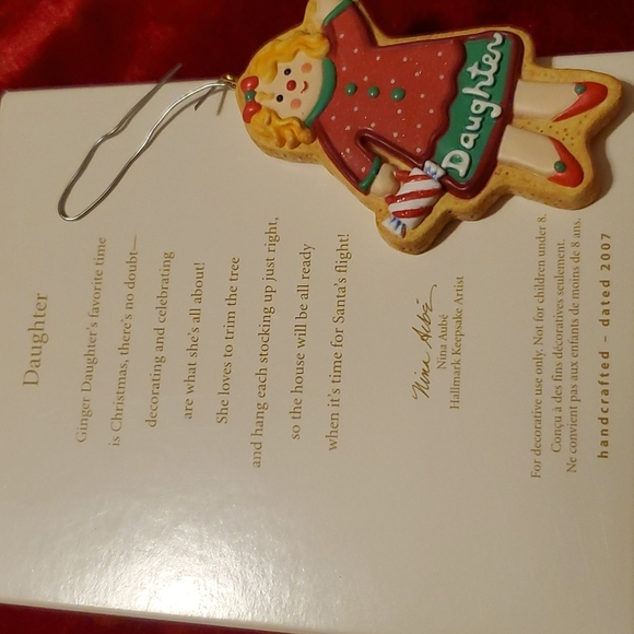 2007 Daughter Hallmark Keepsake Christmas Ornament - Picture 11 of 12